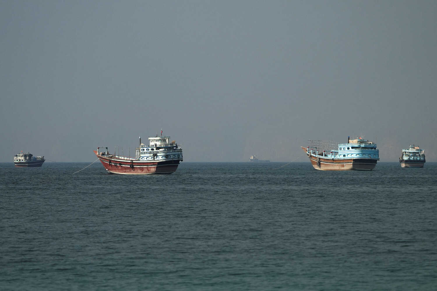 Mideast Live Updates: U.S. Strikes Iran Again, Testing Truce