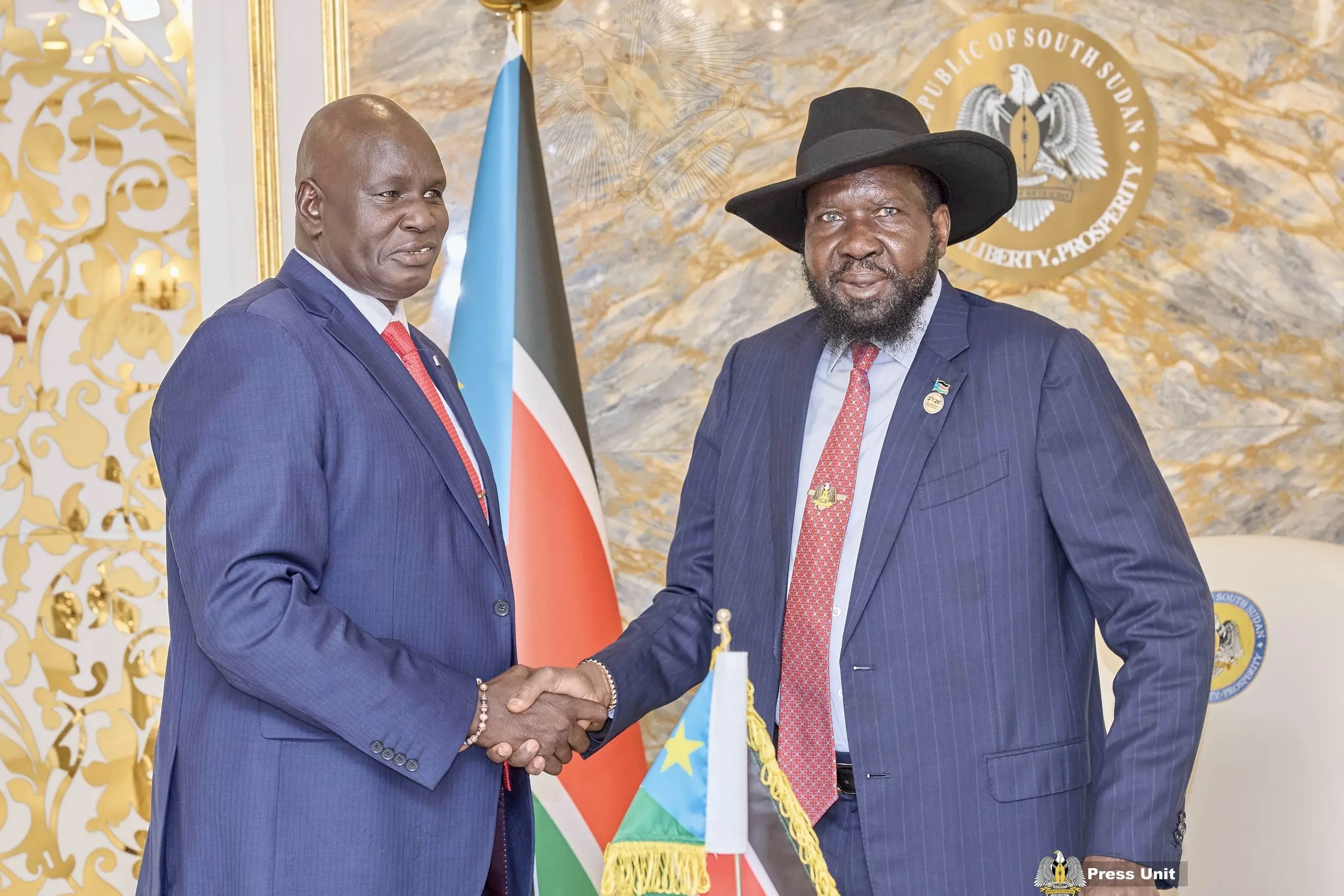 President Kiir Receives Updates on Situation in Lakes State